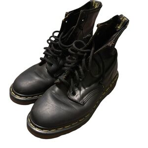 Dr. Martens Boots Women size 4 Vintage Y2K Made in England Black 1450